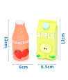 Vinyl Legetøj - Æblejuice & Jordbærjuice Flasker (L12cm x B6,5cm / L12cm x B6cm)